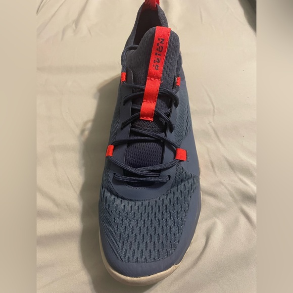 Mens Under Armour Tribase Reign shoes - Picture 2 of 5